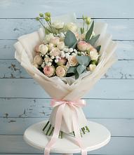 Букет цветов из:  Розы и Лизиантусы #REPLACE_PRED# Итатский