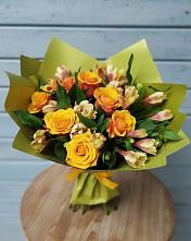 Букет цветов из:  Альстромерии и Розы #REPLACE_PRED# Итатский