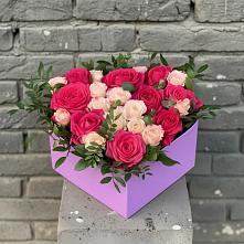 Цветочная композиция из Розы в коробке в Итатский