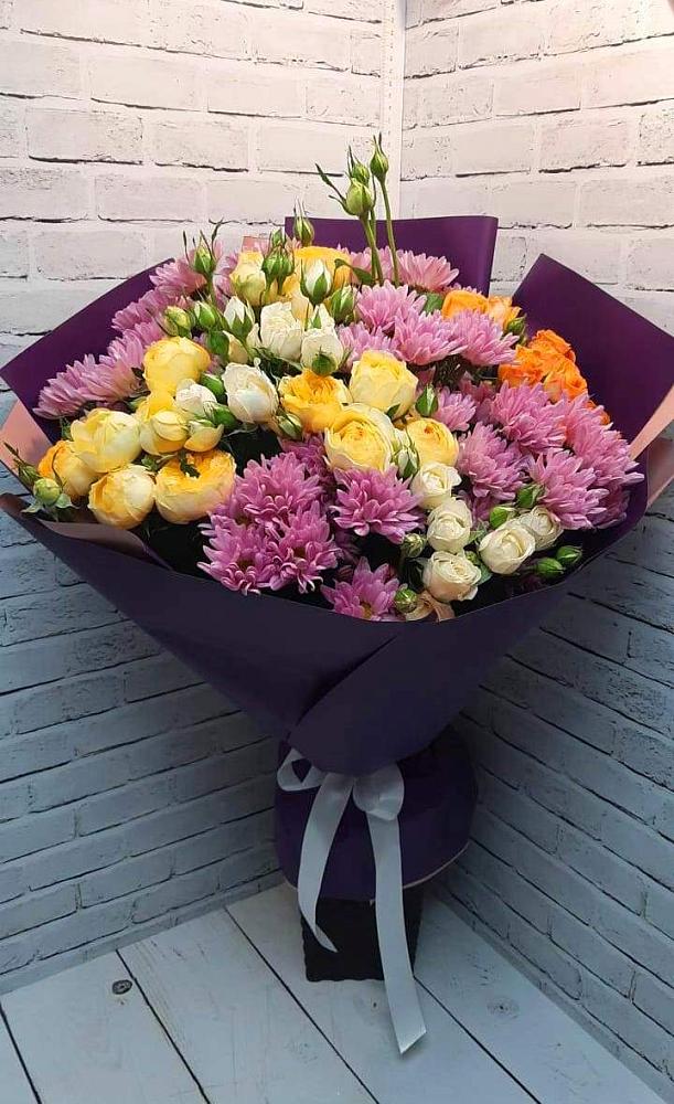 Букет цветов из: Хризантемы и Розы в Итатский