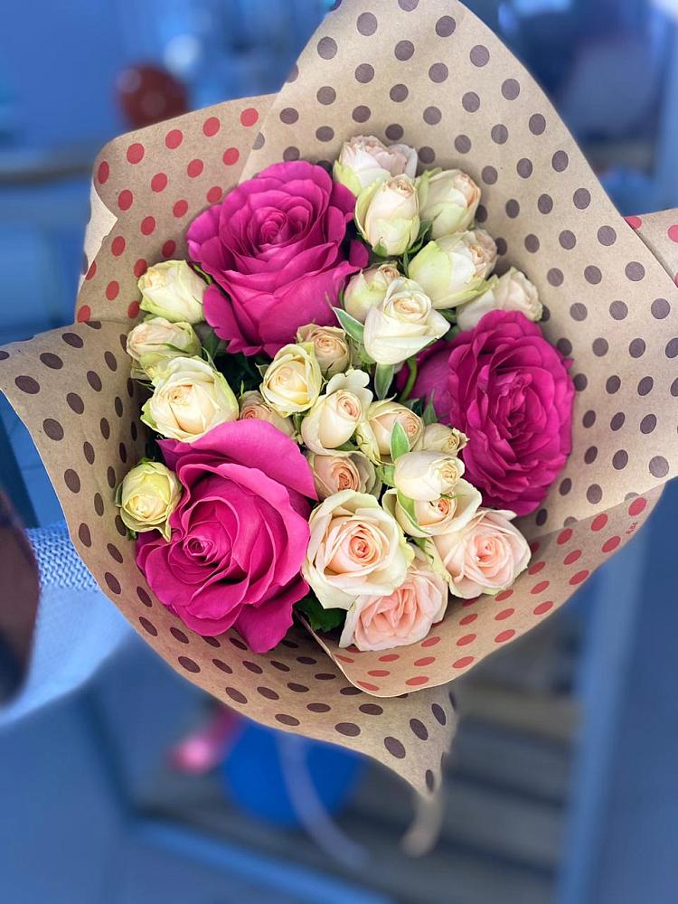 Букет цветов из: Розы в Итатский