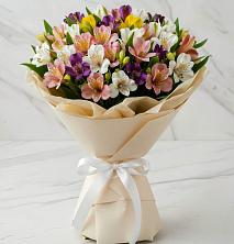 Букет цветов из:  Альстромерии в Итатский