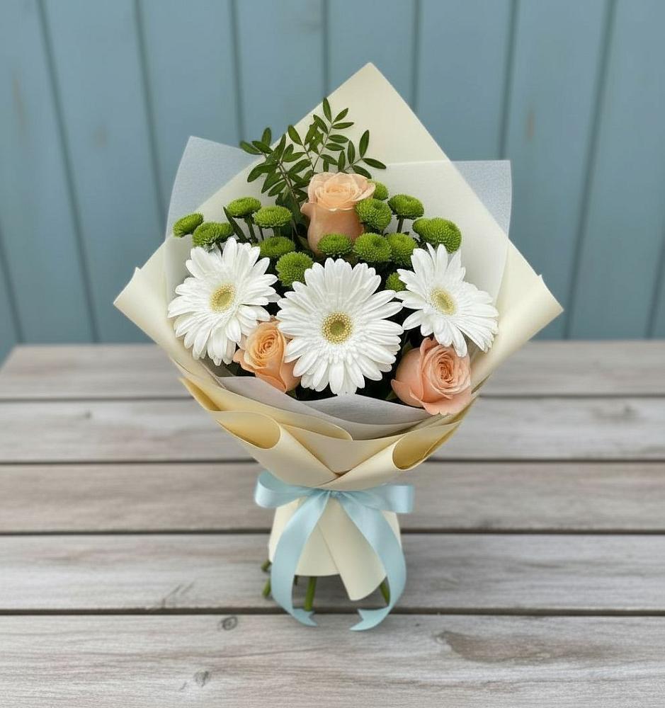 Букет цветов из: Герберы, Розы и Хризантемы в Итатский