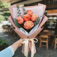 Букет цветов из:  Розы в Итатский