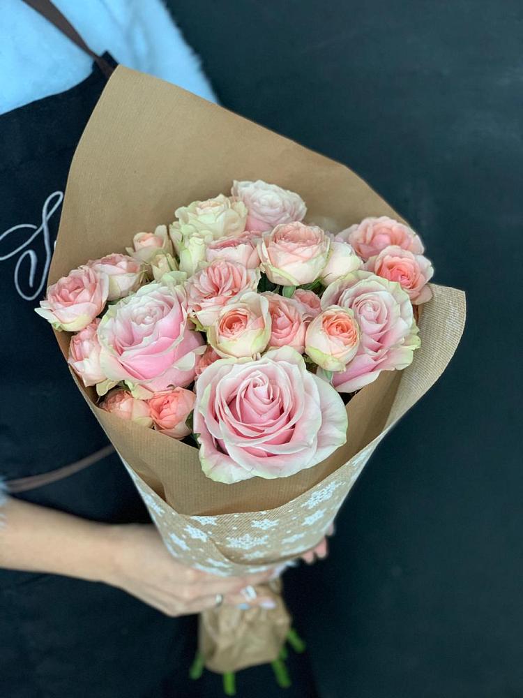 Букет цветов из: Хризантемы и Розы в Итатский