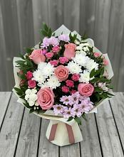 Букет цветов из:  Альстромерии, Гвоздики, Розы и Хризантемы в Итатский