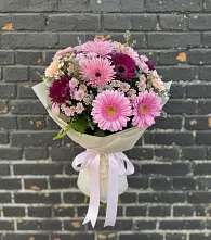 Букет цветов из:  Герберы и Хризантемы в Итатский