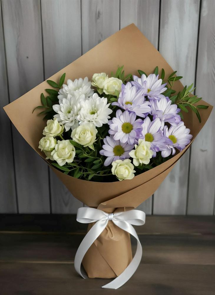Букет цветов из: Хризантемы и Розы в Итатский